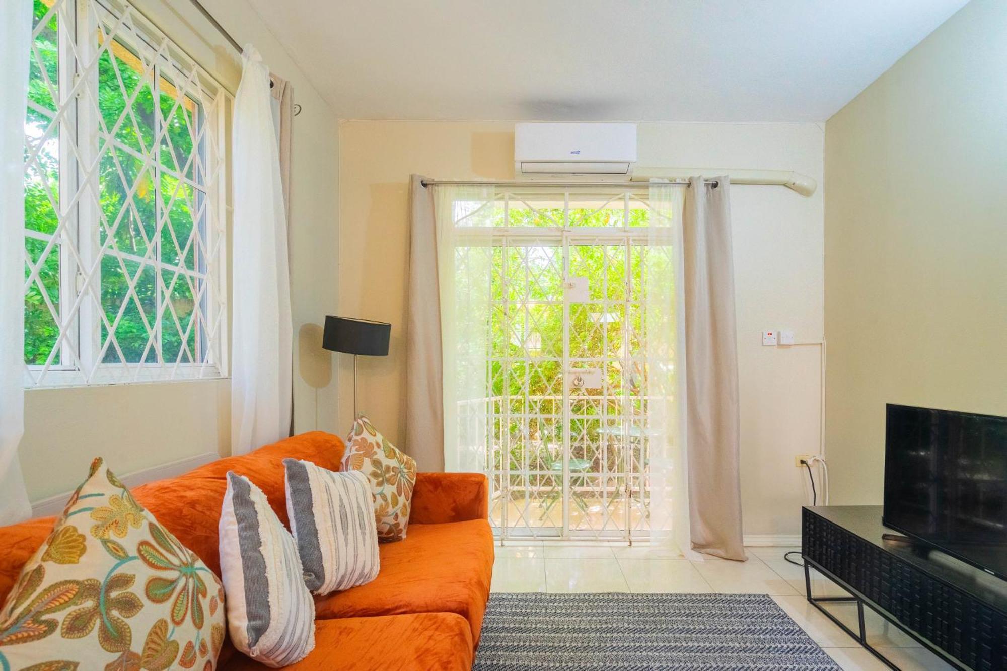 Musgrave Annex- Comfy 1 Bedroom Apartment On The Ground Floor Kingston Exteriör bild