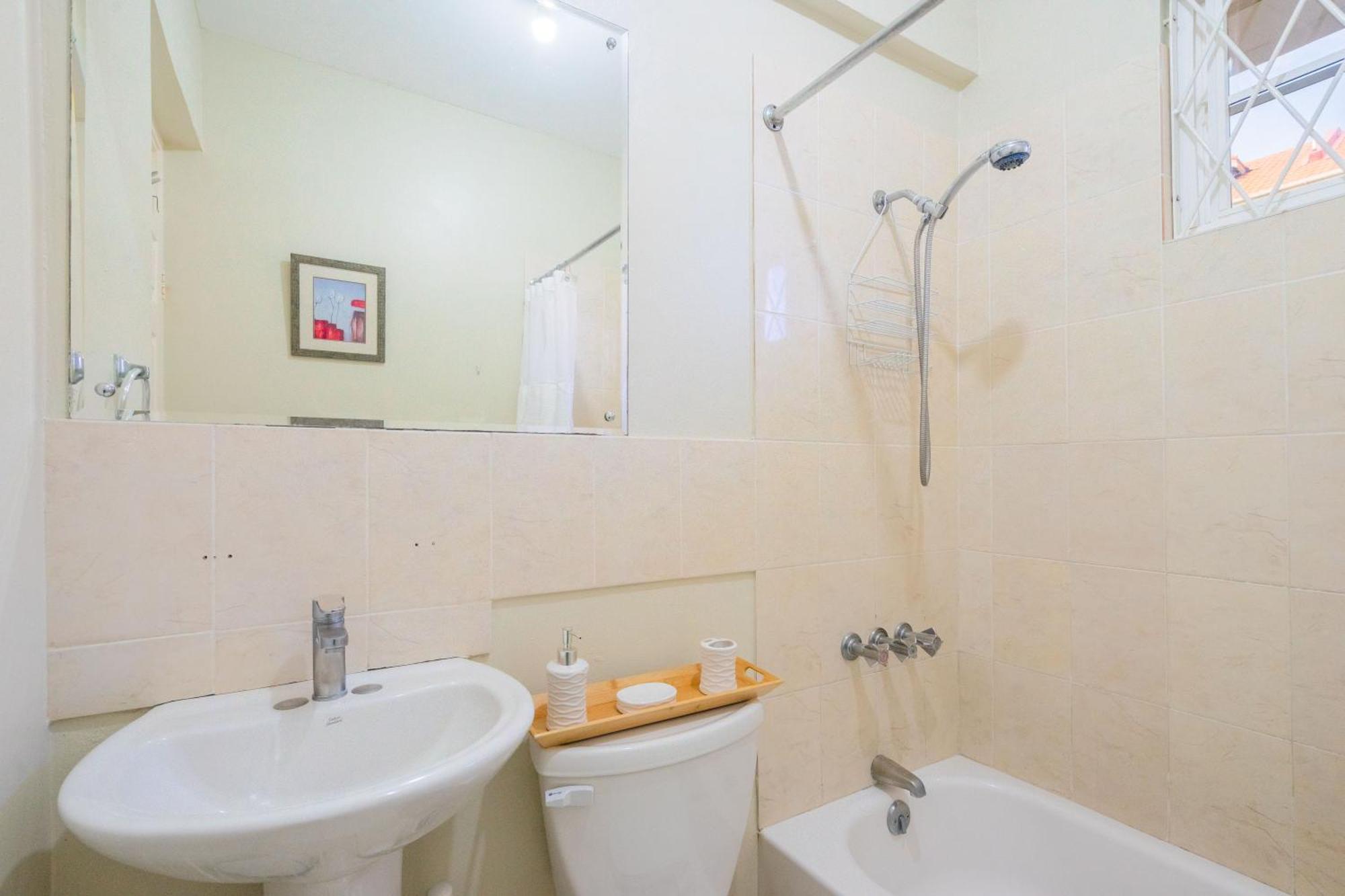 Musgrave Annex- Comfy 1 Bedroom Apartment On The Ground Floor Kingston Exteriör bild