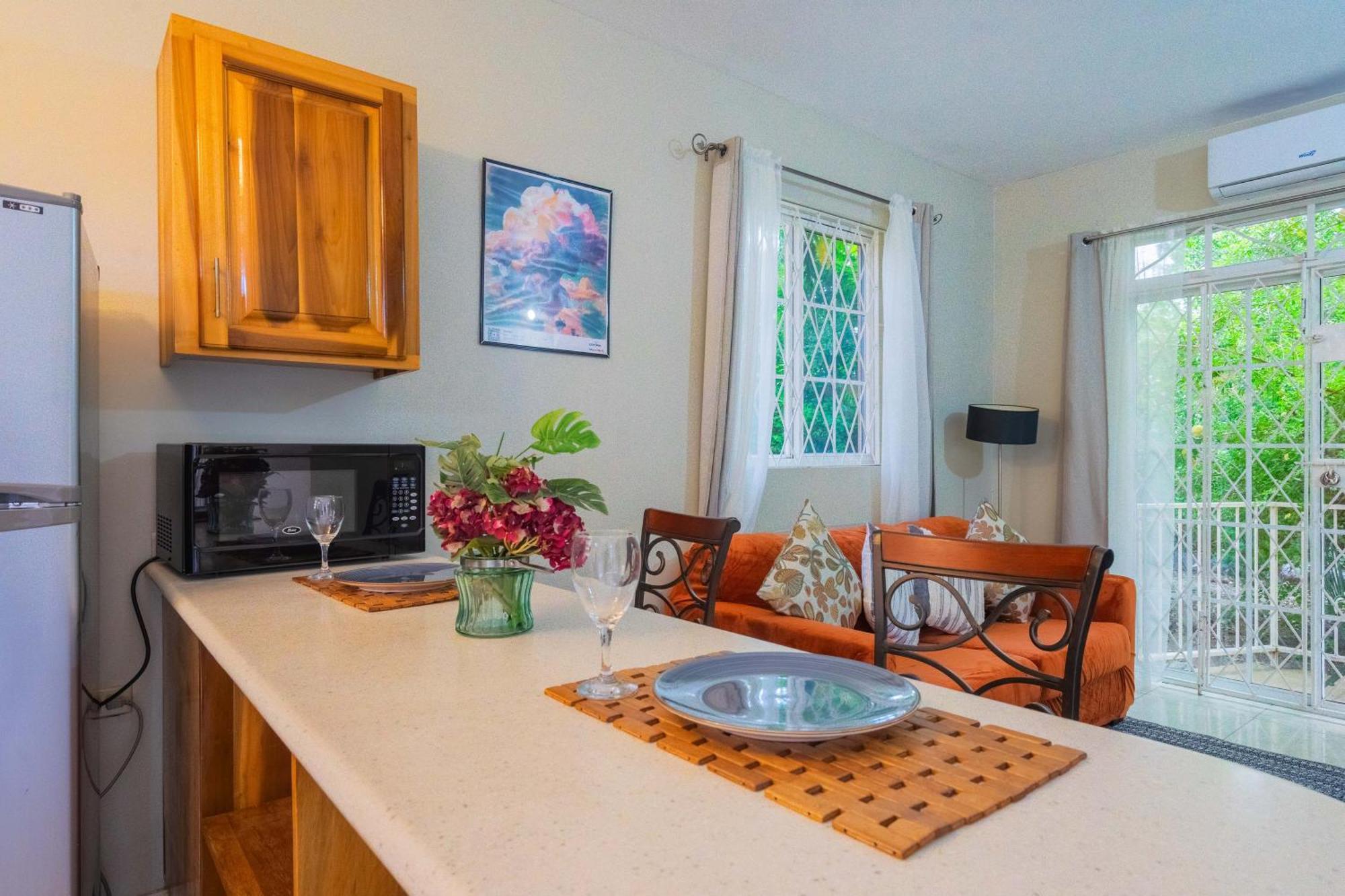 Musgrave Annex- Comfy 1 Bedroom Apartment On The Ground Floor Kingston Exteriör bild